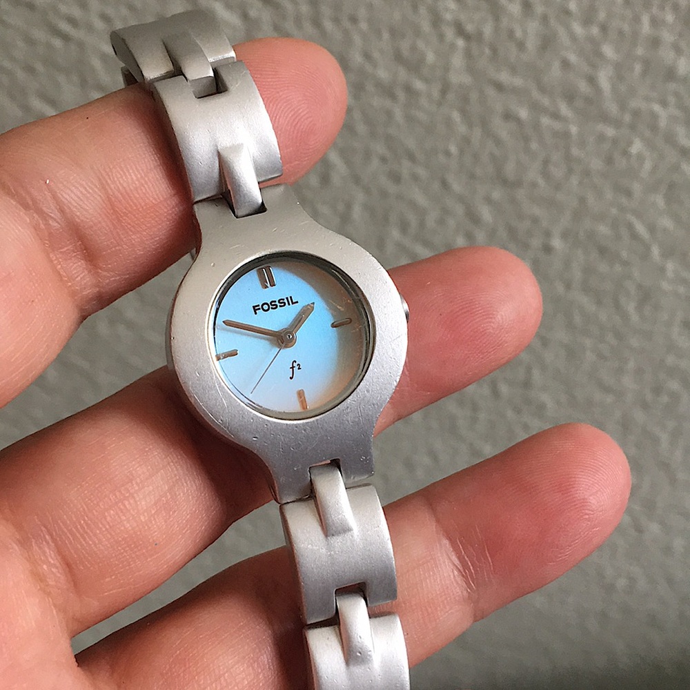 Fossil F2 Watch - image 2